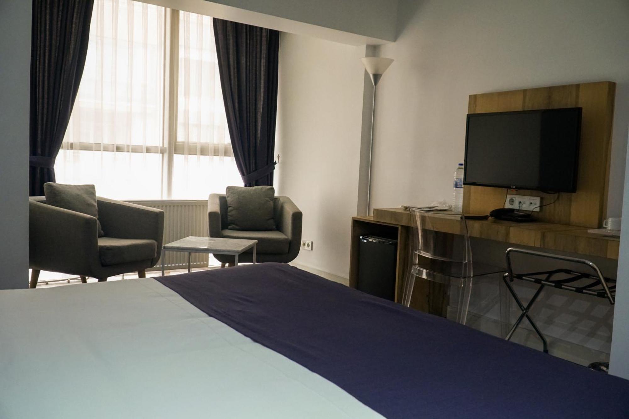 En Otel Karaca エスキシェヒル エクステリア 写真